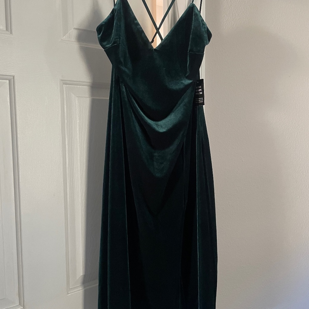 Express Green Velvet Cross back Spaghetti Strap Dress NWT M